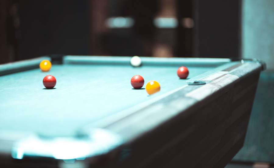 Pool Table Size Choosing Guide - Perfect Size for Your Room 